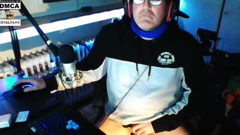        call me  Stefan online show from December 6, 2024, 11:11 am