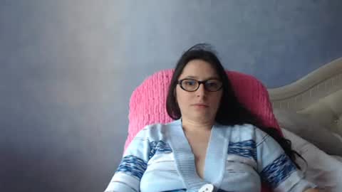 luckylinda23 online show from May 25, 2026, 9:26 am