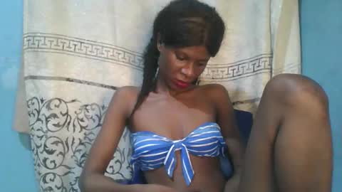 Gloria online show from December 2, 2025, 11:56 pm