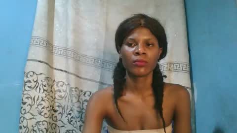 Snapshot of luckymadequeen chatting on March 30, 2026, 11:50 pm Gloria online show from March 30, 2026, 11:50 pm
