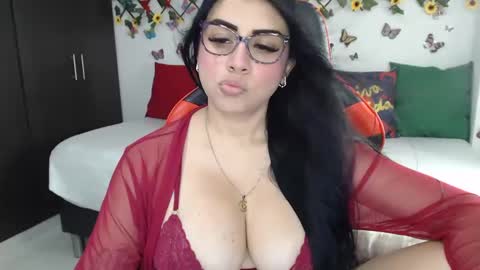 luciana online show from January 3, 2025, 3:49 am