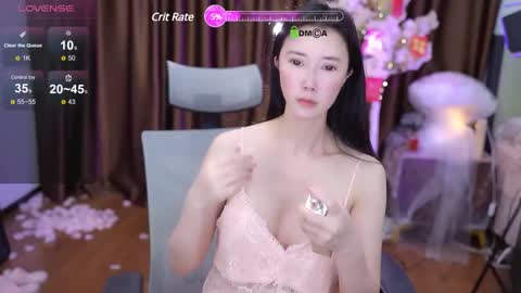 Snapshot of lucy__bb chatting on March 3, 2025, 1:42 am Lucy online show from March 3, 2025, 1:42 am