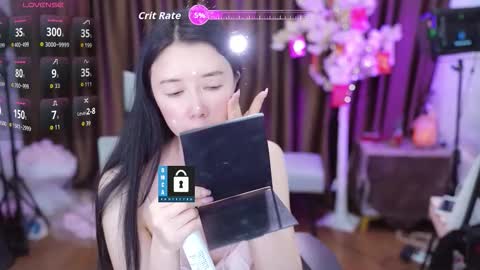 Snapshot of lucy__bb chatting on October 20, 2025, 12:55 am Lucy online show from October 20, 2025, 12:55 am