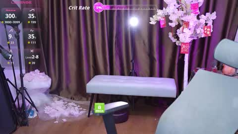 Snapshot of lucy__bb chatting on October 30, 2025, 1:18 am Lucy online show from October 30, 2025, 1:18 am