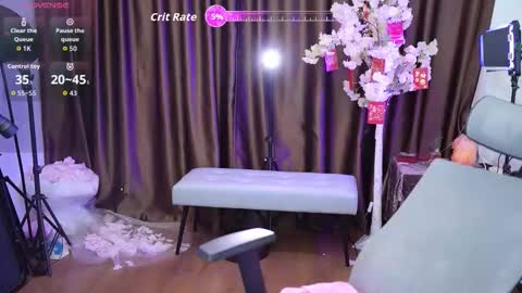 Snapshot of lucy__bb chatting on November 1, 2025, 12:45 am Lucy online show from November 1, 2025, 12:45 am