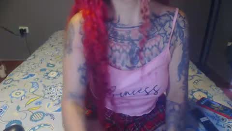 Snapshot of lucy_dreams69 chatting on June 24, 2026, 10:31 pm Lucia online show from June 24, 2026, 10:31 pm