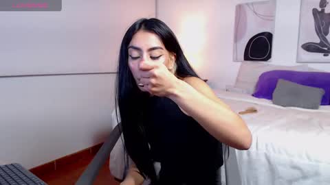 Luciana online show from March 4, 2025, 12:50 am