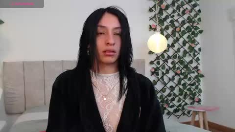 Snapshot of lucy_joi chatting on July 19, 2026, 3:54 am Luciana online show from July 19, 2026, 3:54 am