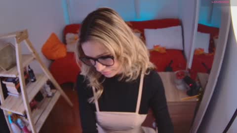 Snapshot of lucy_priincess chatting on January 1, 2025, 1:15 am lucy online show from January 1, 2025, 1:15 am