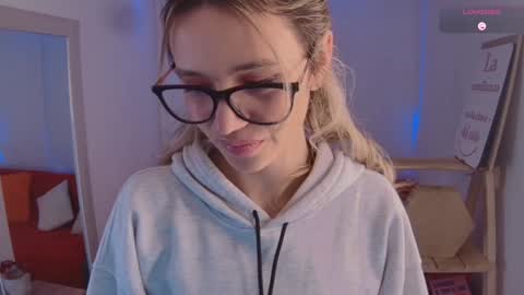 Snapshot of lucy_priincess chatting on January 27, 2025, 6:09 am lucy online show from January 27, 2025, 6:09 am