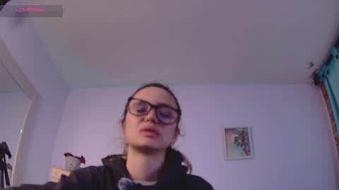 Snapshot of lucy_priincess chatting on February 26, 2025, 5:20 am lucy online show from February 26, 2025, 5:20 am