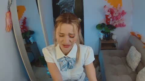 Snapshot of lucy_priincess chatting on October 27, 2025, 5:22 am lucy online show from October 27, 2025, 5:22 am