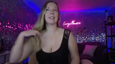 Snapshot of lucyallen4201 chatting on June 18, 2026, 12:09 pm lucyallen4201 online show from June 18, 2026, 12:09 pm