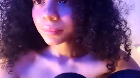 Lucia online show from March 6, 2026, 6:21 am