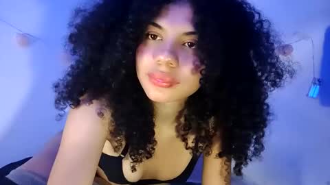 Snapshot of lucybellea chatting on April 30, 2026, 8:57 pm Lucia online show from April 30, 2026, 8:57 pm