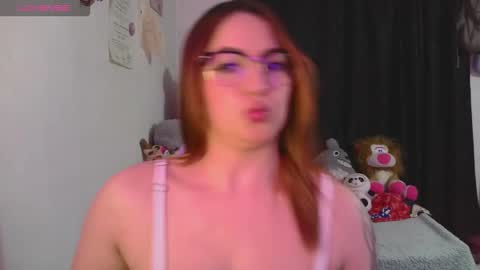 LUCIA  online show from September 16, 2025, 3:29 am