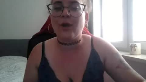 Snapshot of lucyflirt chatting on July 29, 2026, 4:27 pm lucyflirt online show from July 29, 2026, 4:27 pm