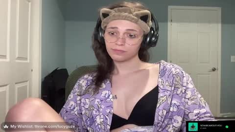 Snapshot of lucyguze chatting on May 7, 2026, 7:47 am Lucy online show from May 7, 2026, 7:47 am