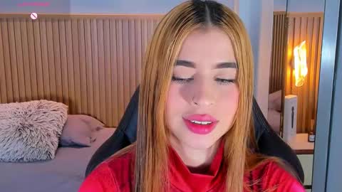 Snapshot of lucymars1 chatting on October 10, 2025, 12:04 pm L U C Y online show from October 10, 2025, 12:04 pm