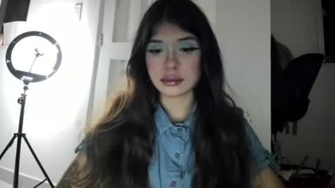 Snapshot of lucyportman chatting on June 15, 2026, 5:53 am lucyportman online show from June 15, 2026, 5:53 am