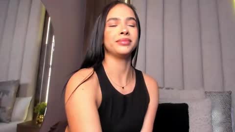 Snapshot of lucysalvatore chatting on September 8, 2025, 3:11 pm Lucy online show from September 8, 2025, 3:11 pm