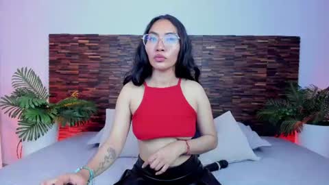 Lucy Liiu online show from July 28, 2026, 9:14 pm