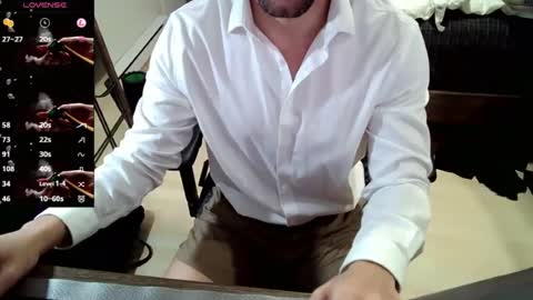 Snapshot of ludov2006 chatting on June 25, 2026, 6:23 pm ludov2006 online show from June 25, 2026, 6:23 pm
