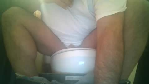 Snapshot of lui1334 chatting on January 19, 2026, 1:26 pm mrfeetlover online show from January 19, 2026, 1:26 pm