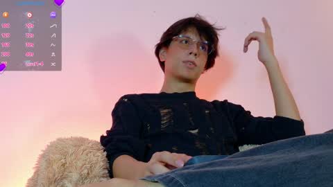 Lui online show from April 7, 2026, 3:40 am