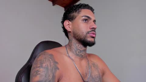 Luigi Vitale online show from December 16, 2025, 3:44 am