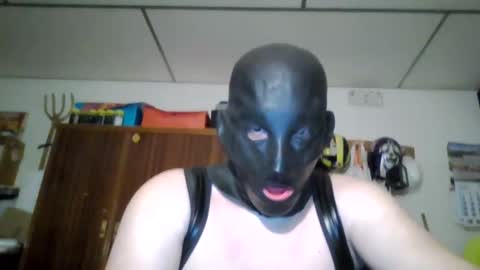 A slave to the mistress.. un esclavo para las amas dominantes. online show from March 10, 2025, 7:50 pm