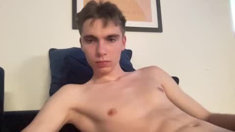 Snapshot of luis_7777 chatting on October 4, 2025, 12:47 pm Luis online show from October 4, 2025, 12:47 pm