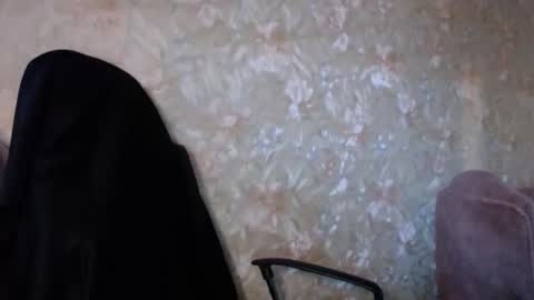 luisa lovedom online show from September 13, 2025, 9:42 am