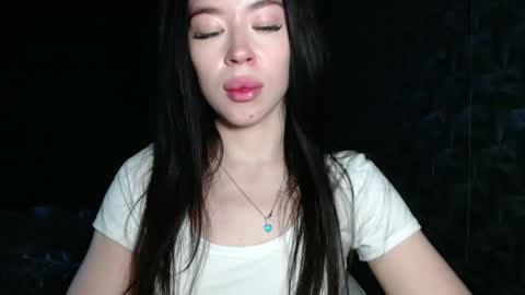 luisa lovedom online show from May 15, 2026, 9:16 am
