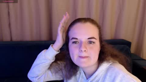 Luisa Rosee online show from February 26, 2025, 11:59 pm