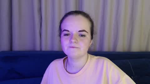 Luisa Rosee online show from March 6, 2025, 9:42 pm