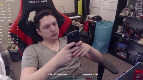 Luisdiaztube online show from January 13, 2025, 7:10 pm