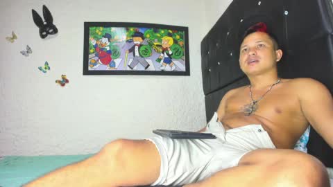 luisfernando01 online show from June 10, 2026, 5:07 am