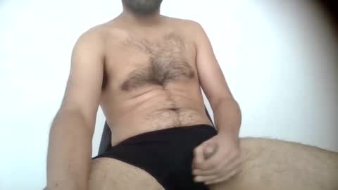 Snapshot of luismartinez666 chatting on March 22, 2026, 7:17 pm Lus online show from March 22, 2026, 7:17 pm