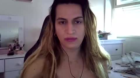 Snapshot of luizacandy chatting on May 30, 2026, 8:17 pm luizacandy online show from May 30, 2026, 8:17 pm
