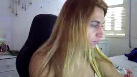 Snapshot of luizacandy chatting on July 11, 2026, 3:48 pm luizacandy online show from July 11, 2026, 3:48 pm