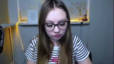 Snapshot of luizaheems_ chatting on December 22, 2024, 10:38 am Luiza online show from December 22, 2024, 10:38 am