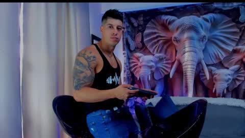 Snapshot of lukas_green1 chatting on October 12, 2025, 6:29 pm Lukas Green online show from October 12, 2025, 6:29 pm