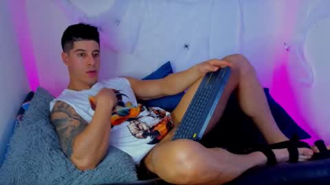 Snapshot of lukas_green1 chatting on October 17, 2025, 6:49 am Lukas Green online show from October 17, 2025, 6:49 am