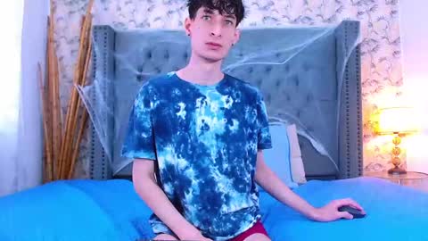 luke_carter online show from October 18, 2025, 1:45 pm