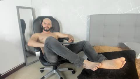 luke diaz7 online show from February 13, 2025, 11:26 pm