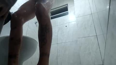 Luke online show from April 19, 2026, 11:07 pm