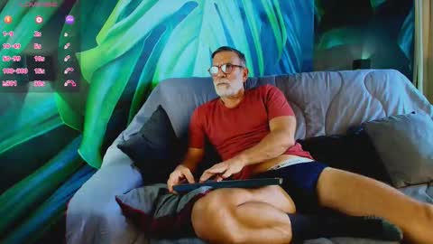 Luke Crews online show from September 16, 2025, 7:15 pm