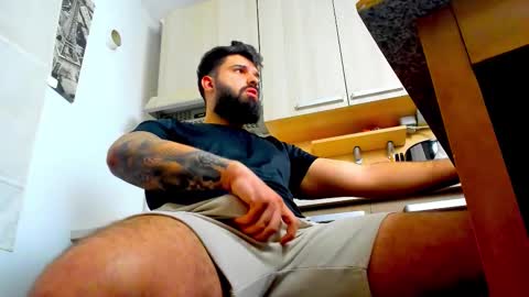 Snapshot of lukedenver chatting on February 7, 2026, 2:10 pm Luke online show from February 7, 2026, 2:10 pm