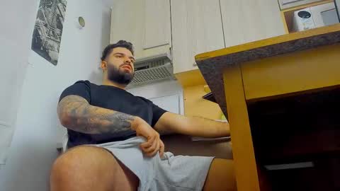 Snapshot of lukedenver chatting on February 16, 2026, 10:55 am Luke online show from February 16, 2026, 10:55 am